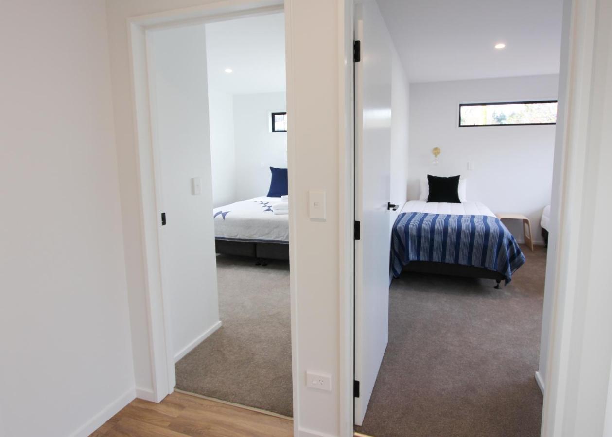 3 - Sunny Brand New House Villa Wanaka Exteriör bild